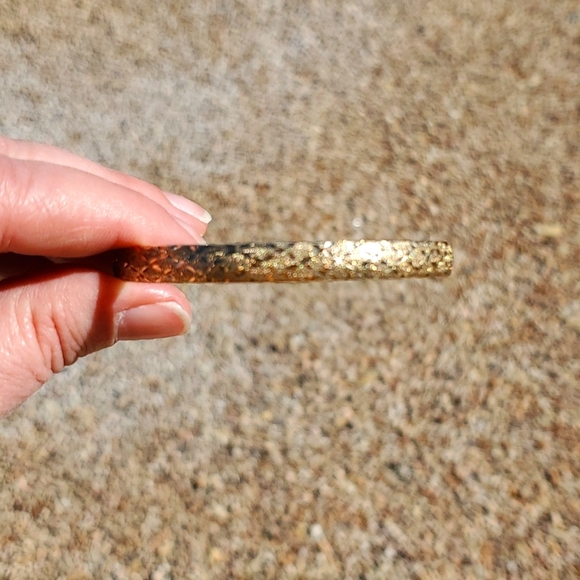 Jewelry - 14K Yellow Gold Etched Bangle Bracelet